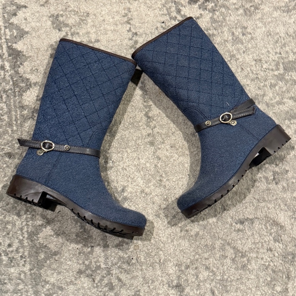 Stylish Quilted Women's Boots